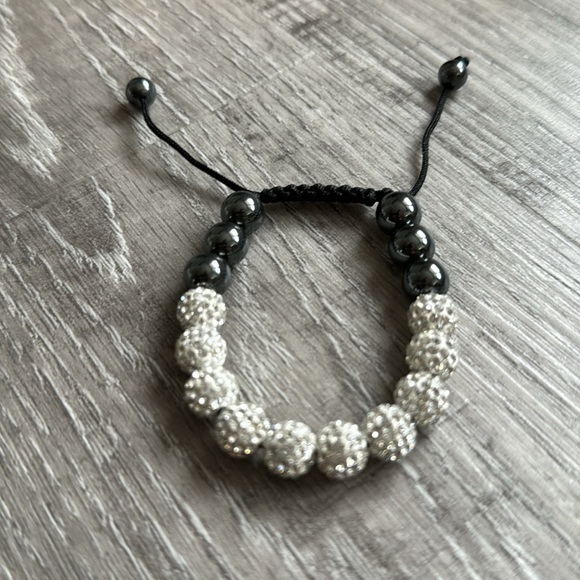 Beaded bracelets - Picture 3 of 5